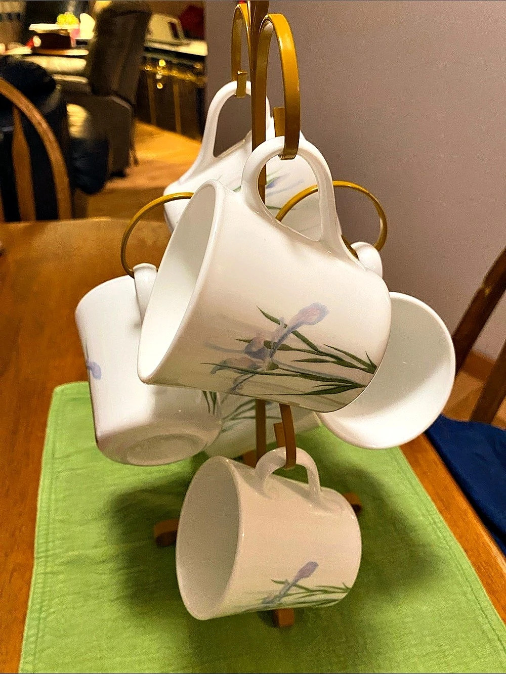 CorningWare Corelle Shadow Iris Coffee Mug (6) with Tree Stand Set